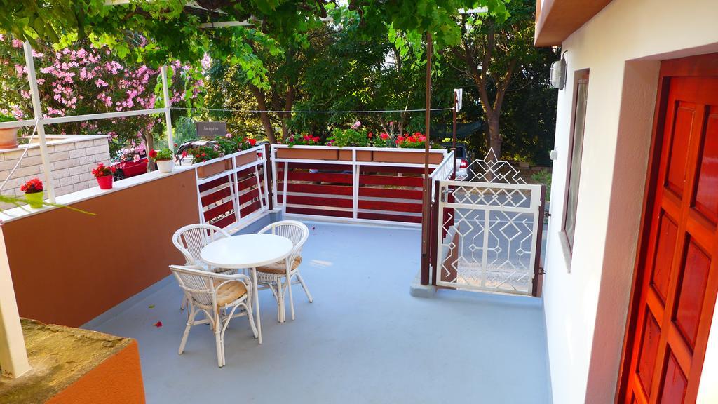 Guest House Kuzmanic Хвар Номер фото